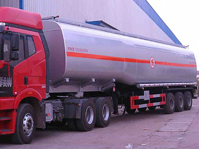 Transportation Department: specification of dangerous goods transport vehicles recommendations