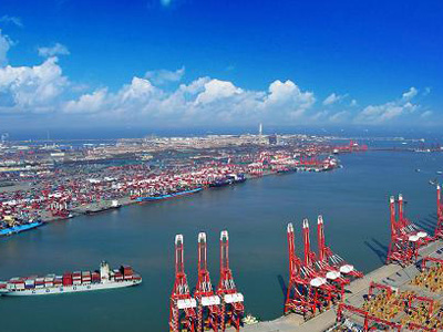 China's port throughput of foreign trade growth in the first six years of negative current quarter