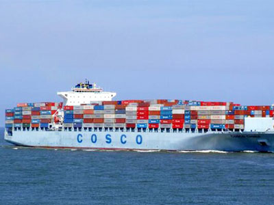 China COSCO huge loss in the first half net profit of more than 7.2 billion