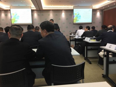 The old Hongkong Airport Premium modern | share logistics centre