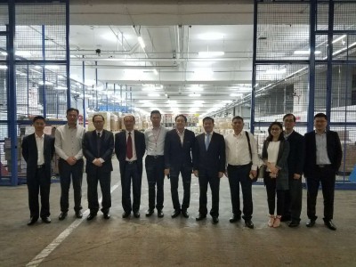 Von Feng and Hunan Chenzhou government officials visited Sasa's warehouse at Kwai Chung cargo container terminal in Hongkong