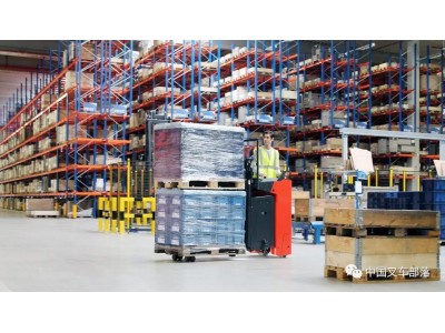 An American forklift veteran said: how does the forklift industry change?