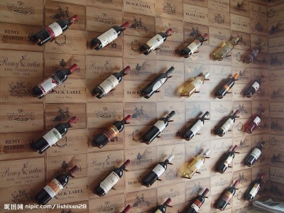 OYM logistics warehousing Alliance - to create the most professional red wine storage service in Guangzhou area.