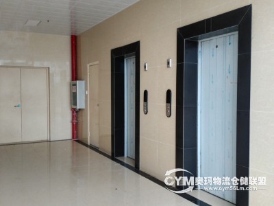大廈樓高19層，面積2.27萬方，單層面積1163m2。首層層高6米，2-18層層高3.5米，配有4部電梯。 可作辦公、小型倉庫 。