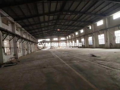 4個(gè)倉(cāng)庫(kù)中的1個(gè)倉(cāng)庫(kù)內(nèi)景圖