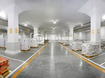 第1層橫向、縱向柱間距12米、第2層橫向、縱向柱間距24米。