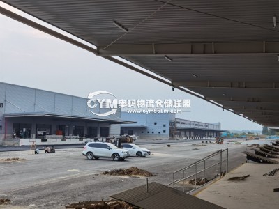空地大，可以自由?？寇囕v