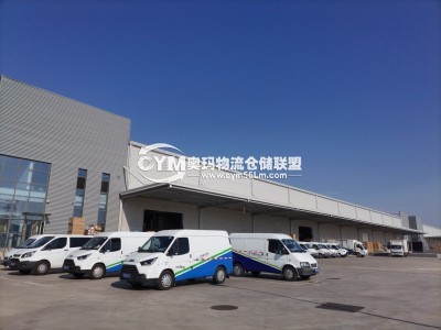 大小月臺滿足打車卸貨，小車出貨。順序排放
