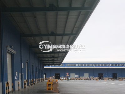 可升降裝卸平臺(tái)