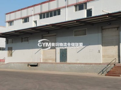 園內(nèi)倉(cāng)儲(chǔ)各自對(duì)應(yīng)充分停車裝卸區(qū)域