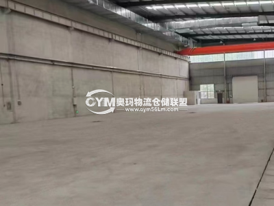 廠房總面積4000㎡（共2跨，每跨2000平），消防等級丙二類，配備消防水炮，獨門獨院有3T航吊，物流門足夠大車進出，各項硬件設(shè)備齊全